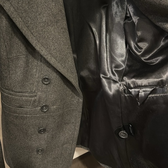 Le Chateau xxs wool peacoat. Excellent condition. Silk interior - Picture 3 of 5